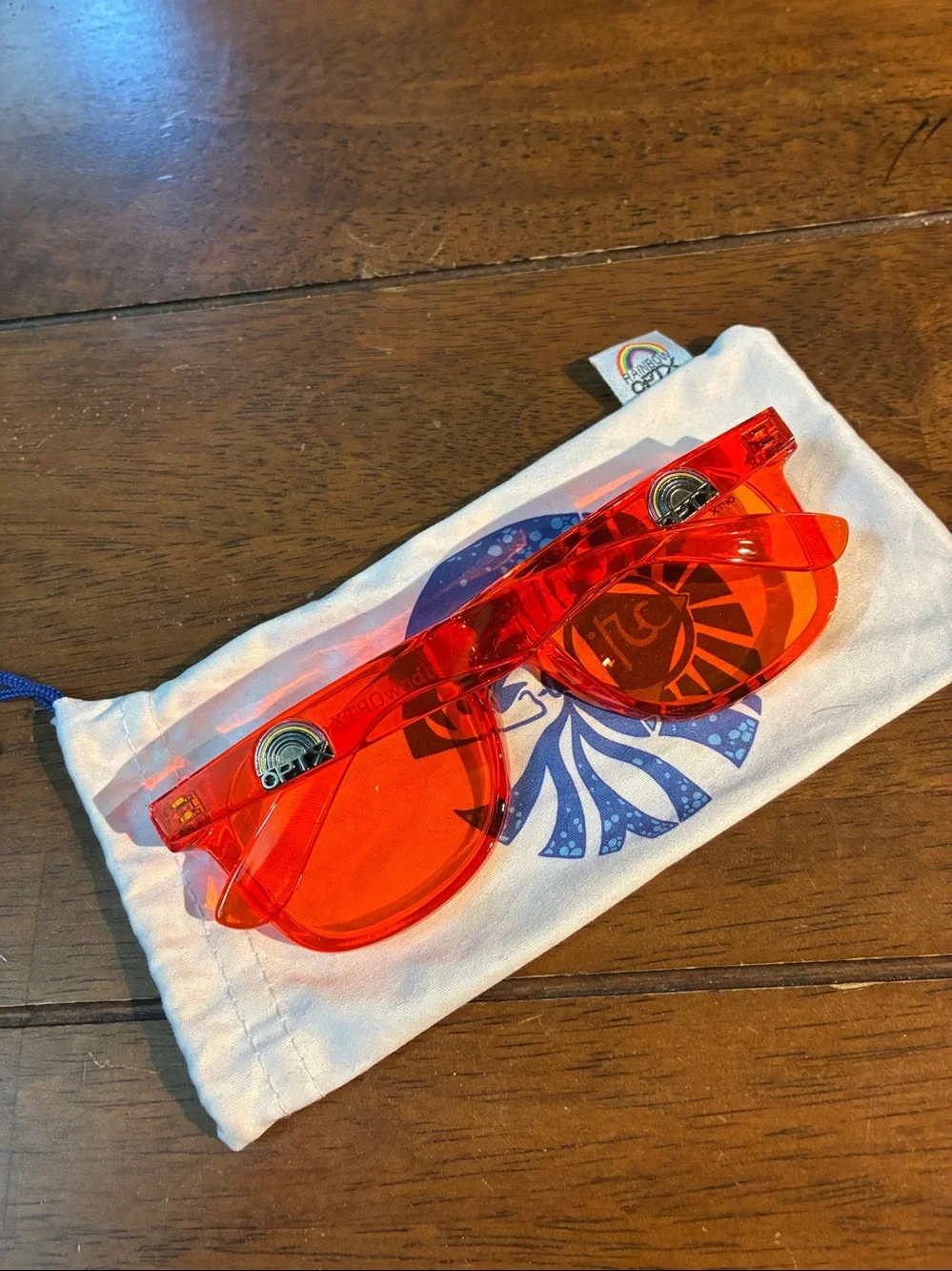 Rainbow OPTX super cute super cool tangerine sunglasses 💋